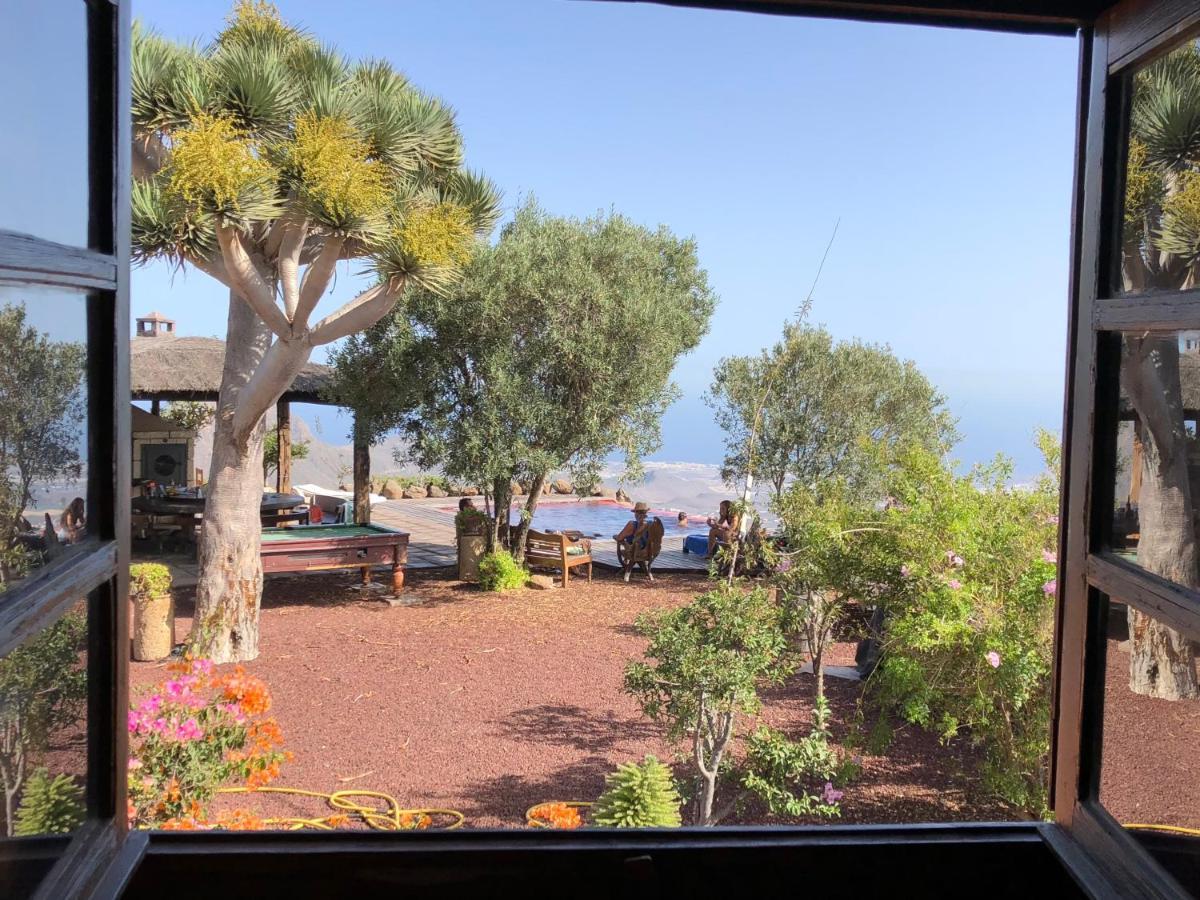 ארונה Historic Canarian House, Private Heated Infinity Pool, Bbq, Wifi + Panoramic Ocean Views מראה חיצוני תמונה