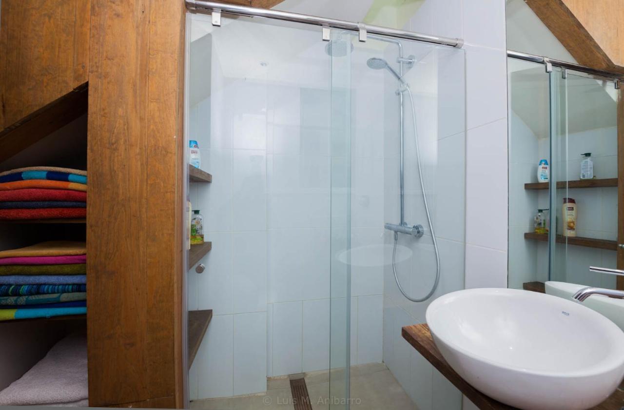 ארונה Historic Canarian House, Private Heated Infinity Pool, Bbq, Wifi + Panoramic Ocean Views מראה חיצוני תמונה